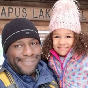 Meet your Posher, Denis